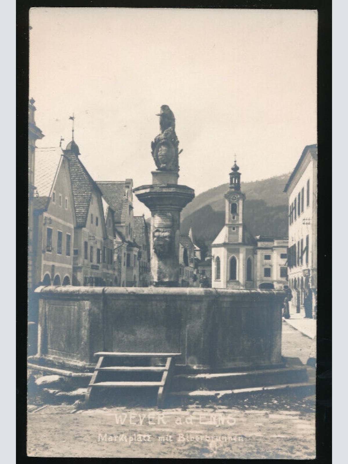AK aus Weyer an der Enns Marktplatz mit Bilberbrunnen Oberösterreich (1375)