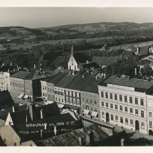 AK, Braunau am Inn, Blick vom Turm der Pfarrkirche, Oberösterreich (S19)