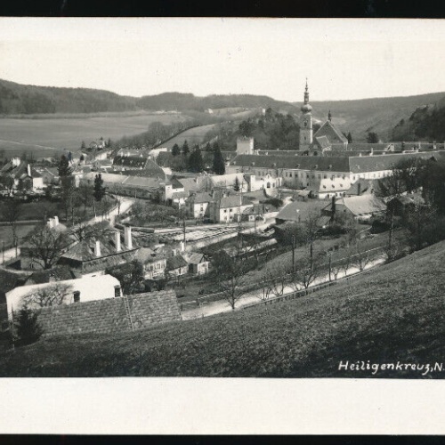AK aus Heiligenkreuz Niederösterreich (2527)
