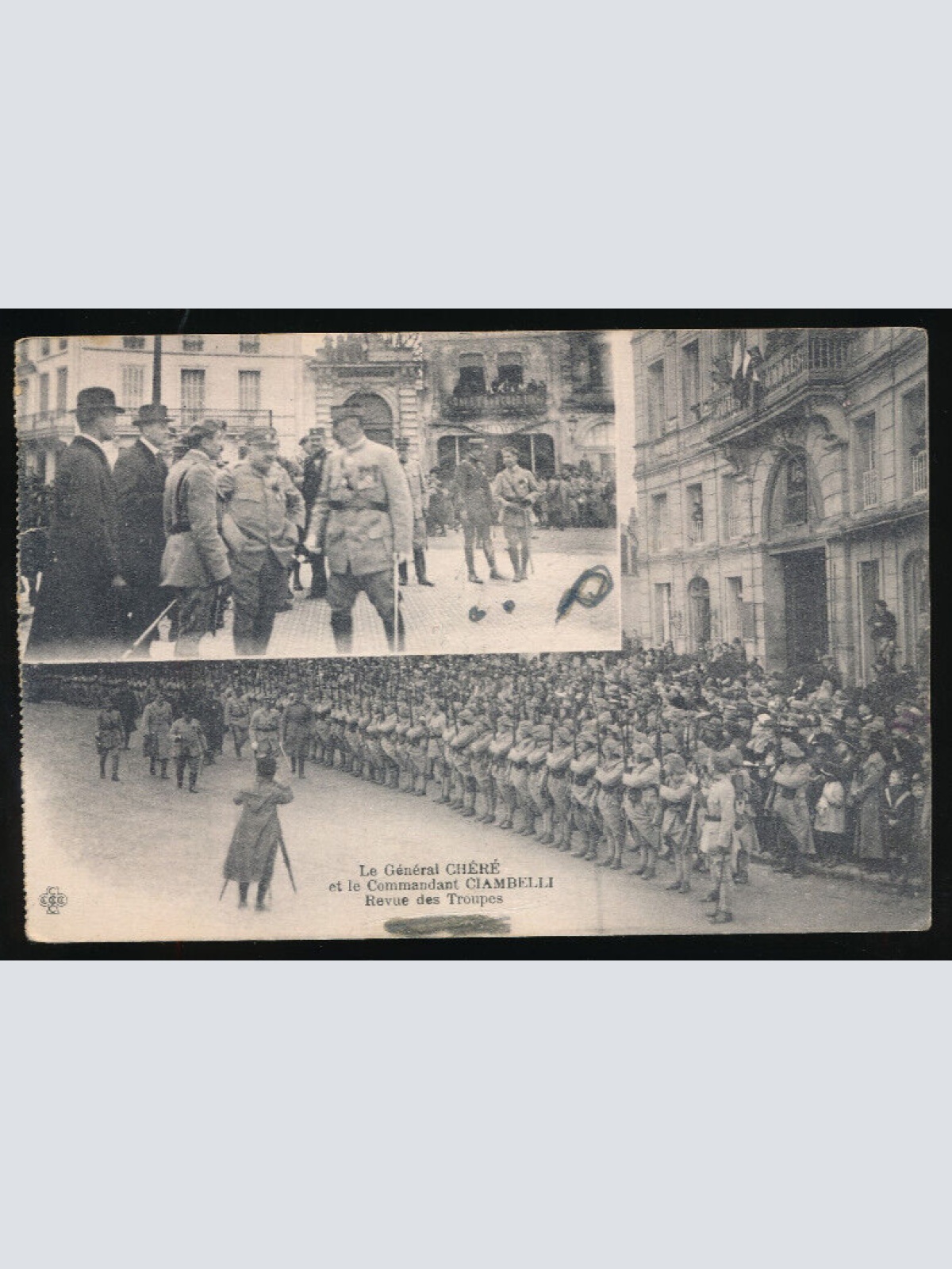 AK vom General Chere Revue des Troupes Frankreich (3201)