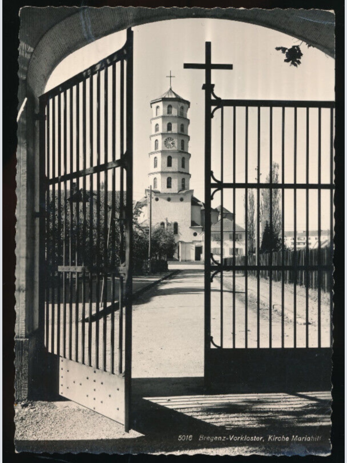 AK aus Bregenz Vorkloster mit Mariahilf Kirche Vorarlberg (3702)