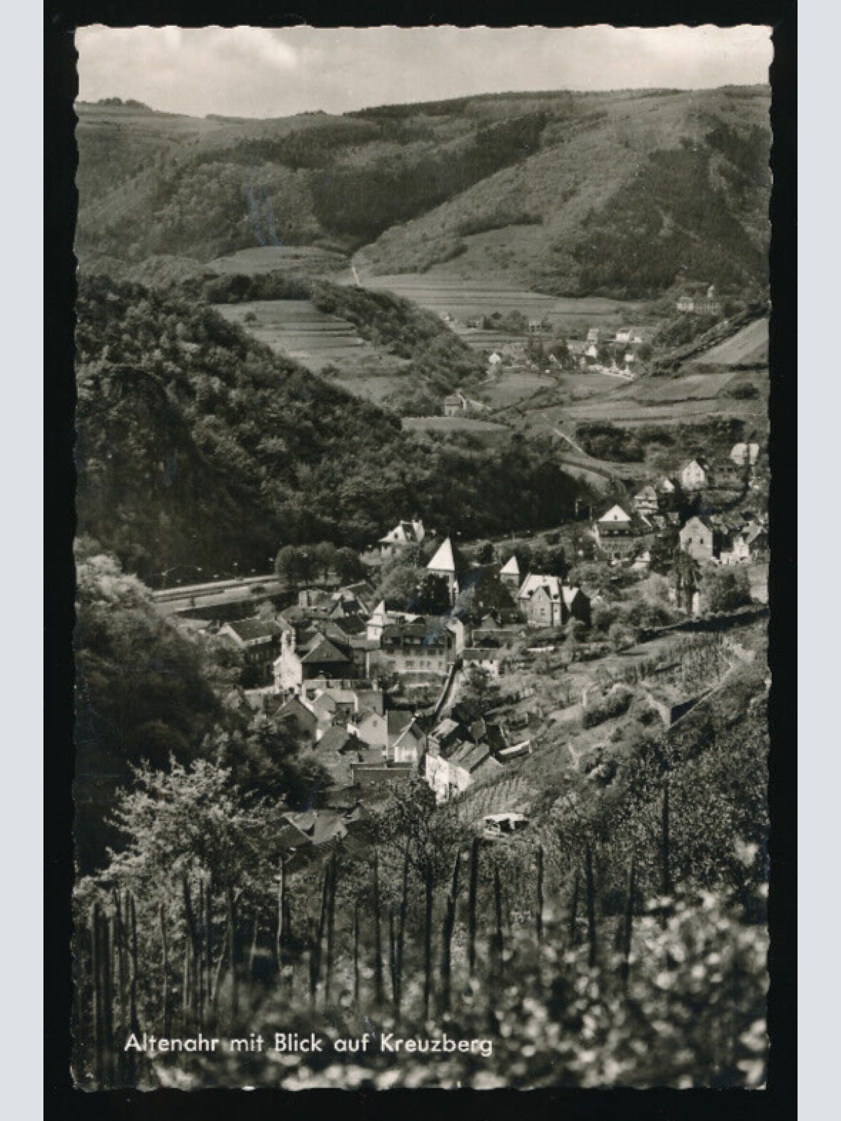 AK aus Altenahr Rheinland-Pfalz mit Blick auf Kreuzberg (4250)