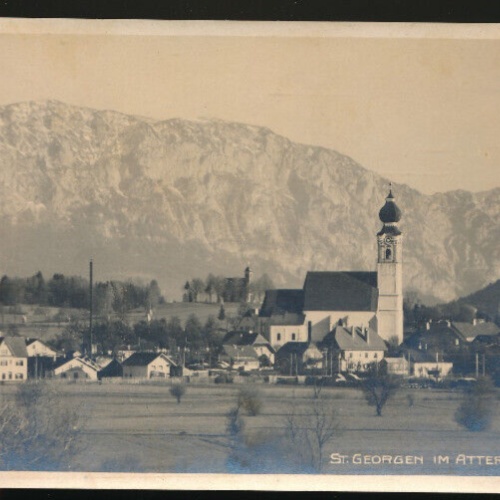 AK aus St.Georgen im Attergau Stadtplatz Oberösterreich (4141)
