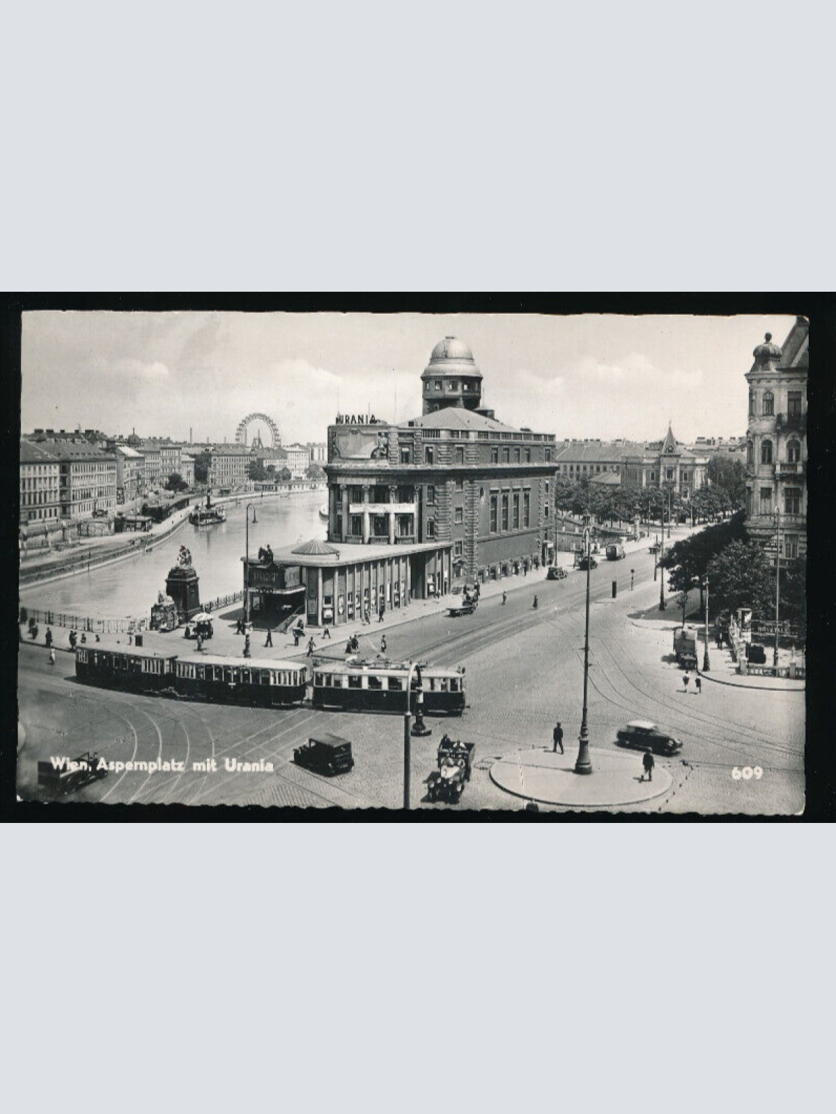 AK aus Wien Aspernplatz mit Urania (4394)