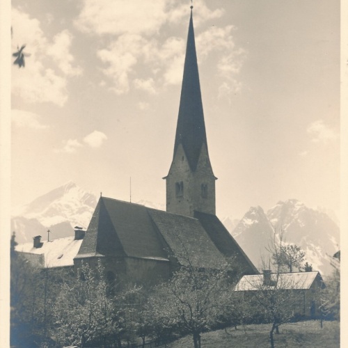 AK, Garmisch alte Kirche m. Zugspitzmassiv, Bayern  (S1248)