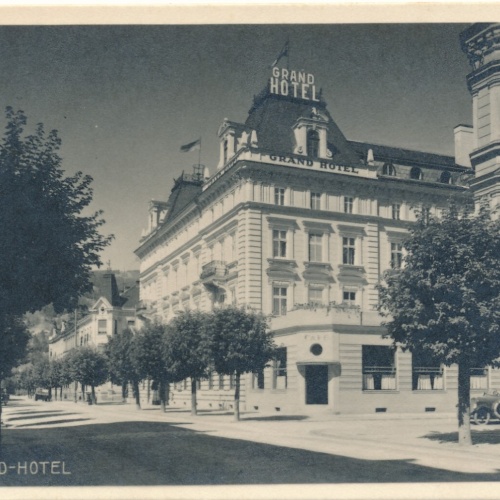 AK aus Leoben mit Grand Hotel Stmk  (6366)
