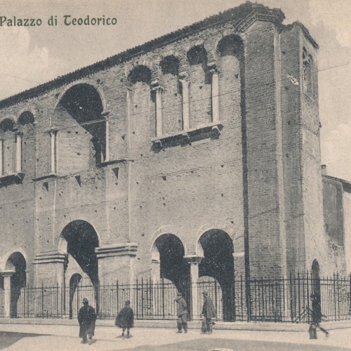 AK aus Ravenna Palazzo di Teodorico Italien (7074)