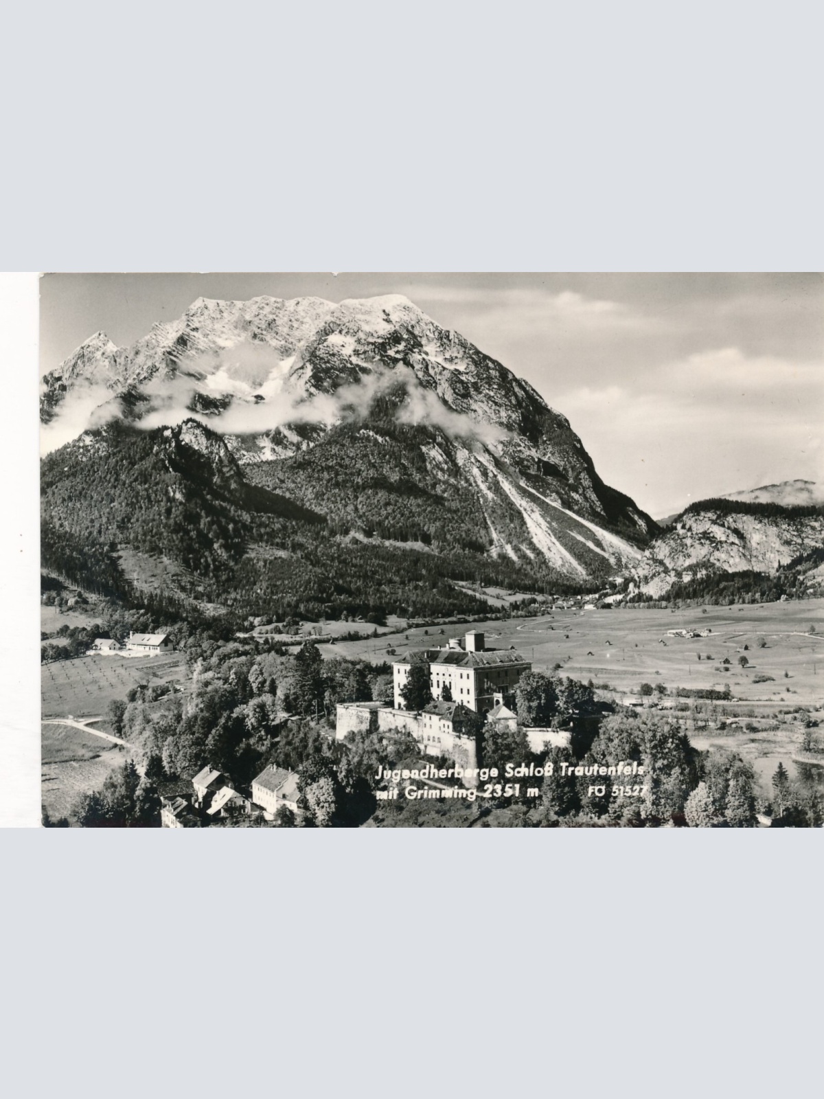 AK vom Schloß Trautenfels Jugendherberge Brugenland (7517)