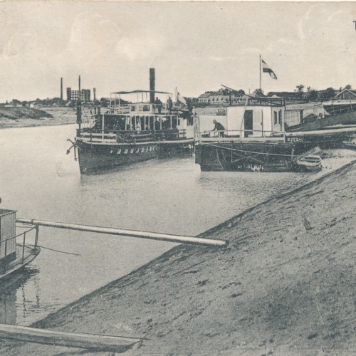 AK aus Szolnok Tiszareszlet mit Dampfer Tschechoslowakei (7561)