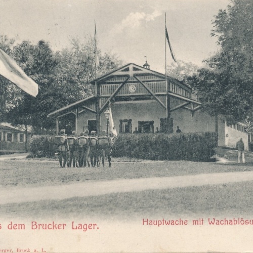 AK vom Brucker Lager Hauptwache mit Wachablösung (6534)