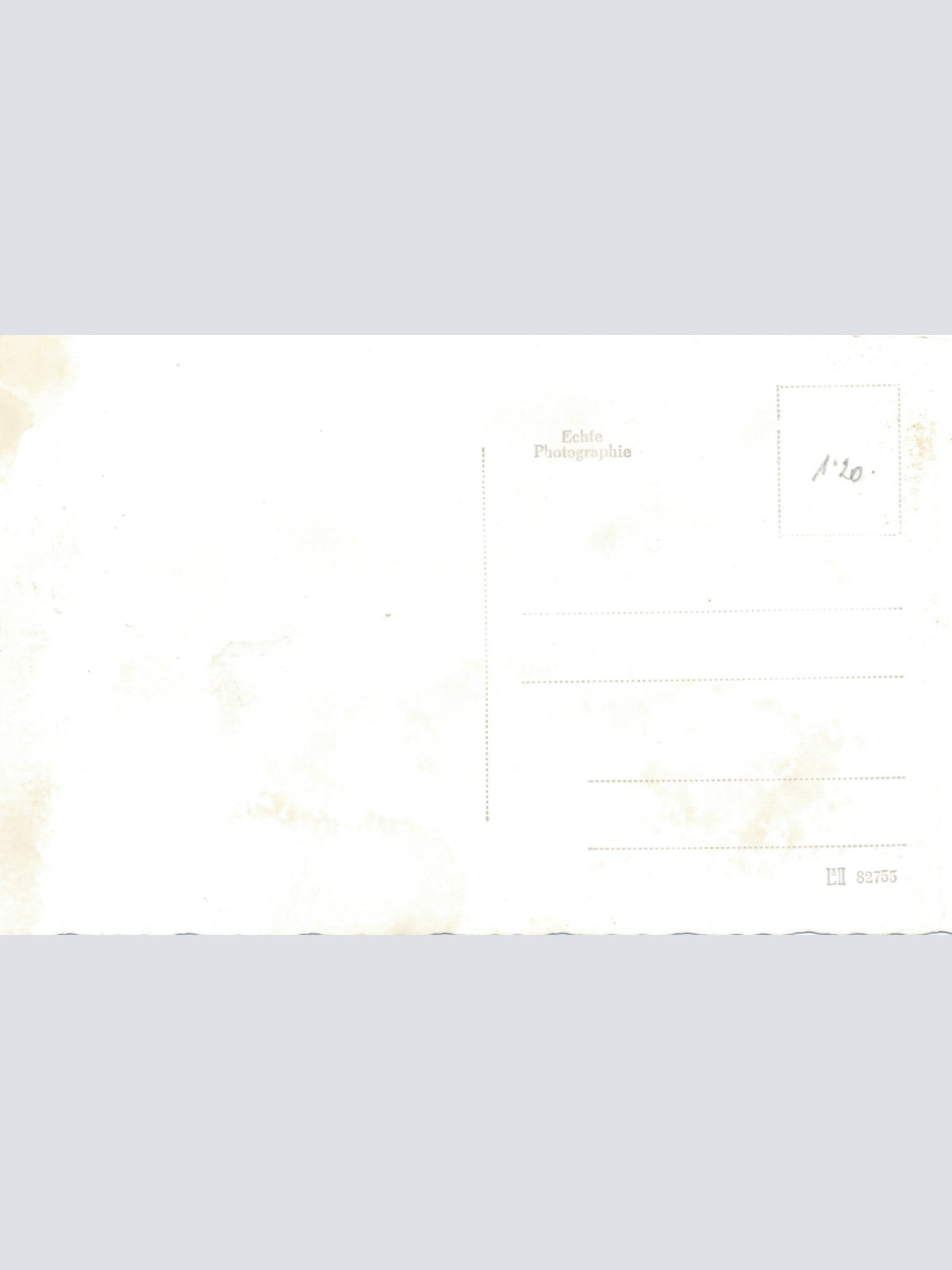 AK aus Attnang Kirchen Inneres Oberösterreich Ansichtskarte (8185)