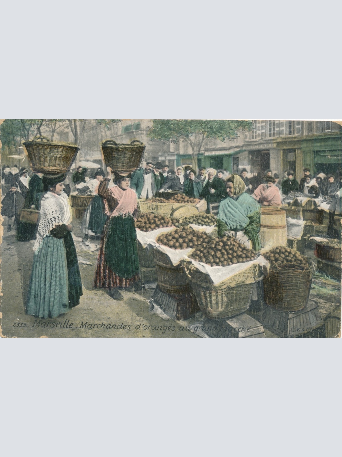 AK aus Marseille auf dem Markt Frankreich Ansichtskarte (8573)