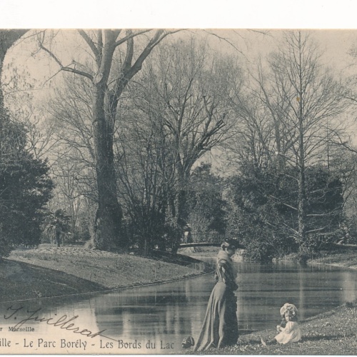 AK aus Marseille im Park Frankreich Ansichtskarte (8593)