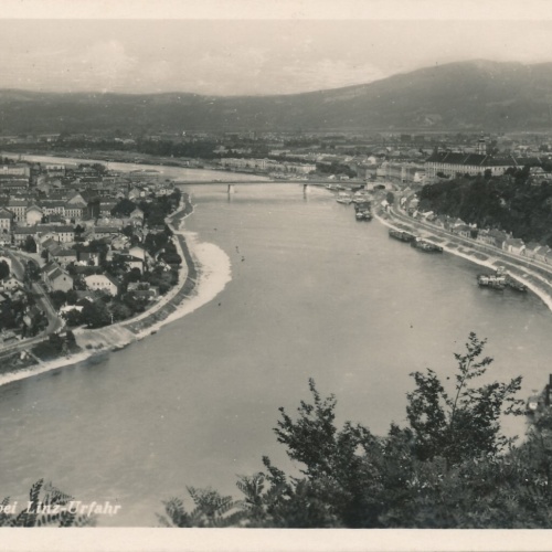 AK aus Linz an der Donau Oberösterreich Ansichtskarte (8438)