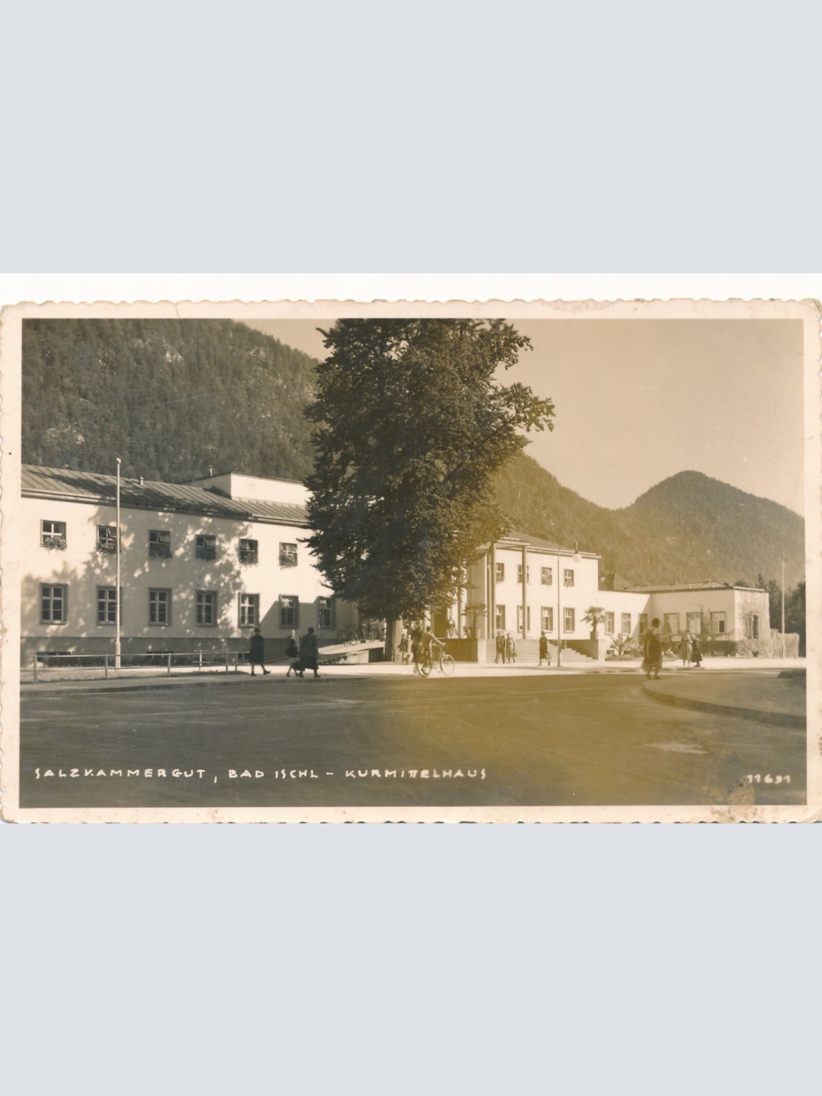 AK aus Bad Ischl Oberösterreich Kurmittelhaus (J40)
