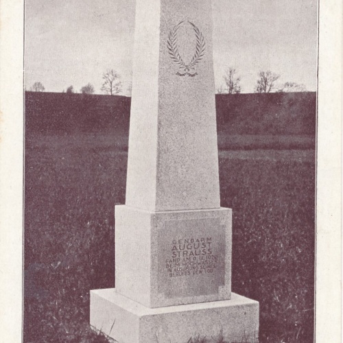 AK aus Ostermiething August Strauss Gedenkstein Oberösterr. Ansichtskarte (9081)