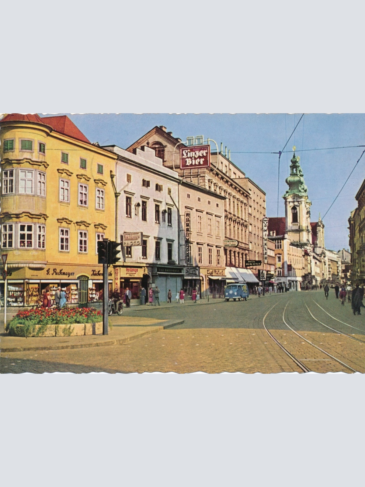 AK aus Linz an der Donau Landstraße Oberösterr. Ansichtskarte (9031)