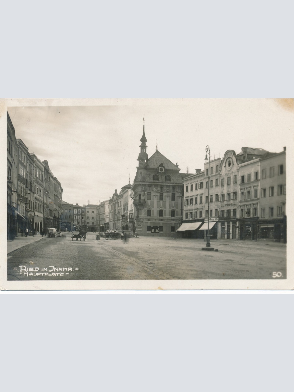 AK aus Ried im Innkreis Hauptplatz Oberösterreich Ansichtskarte (9556)