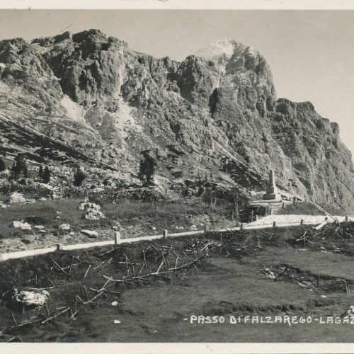 AK aus Tofana Passo di Falzarego Italien Ansichtskarte (9512)