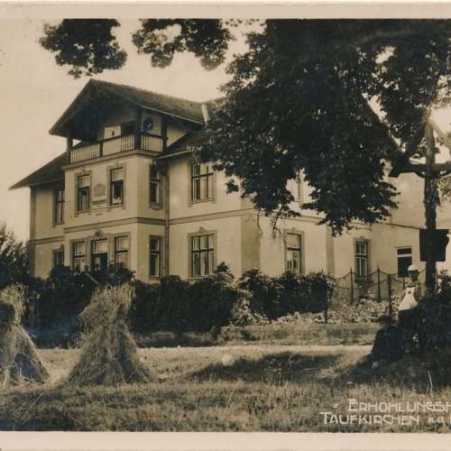 AK aus Taufkirchen mit Erholungsheim Oberösterreich Ansichtskarte (9302)