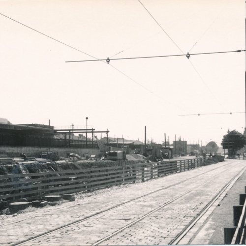 AK aus Wien Bahnhof Südtirolerplatz Wien Ansichtskarte (8420)