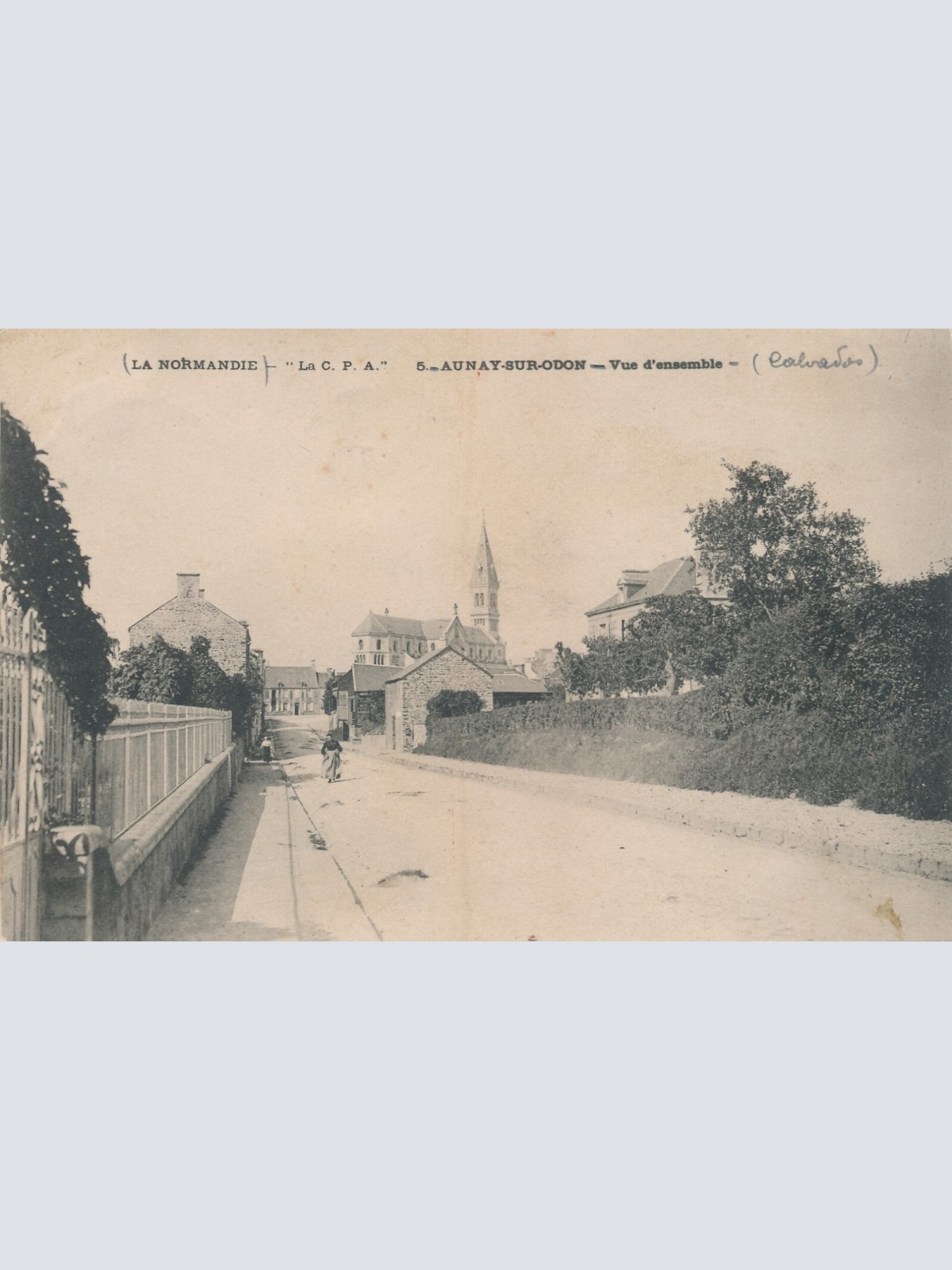 AK aus Aunay sur Odon La Normandie Frankreich Ansichtskarte (11033)