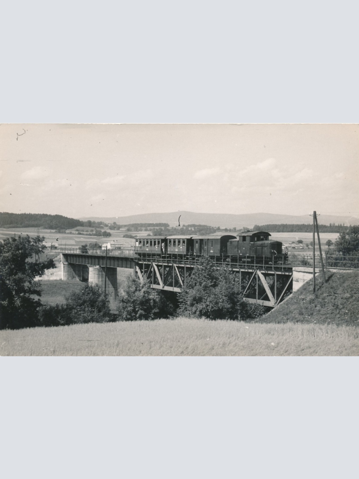 Foto - Karte  Eisenbahn - Straßenbahn Ansichtskarte (11320)