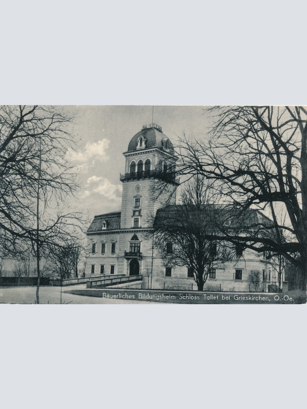 AK aus Grieskirchen Bildungsheim Ansichtskarte (11617)