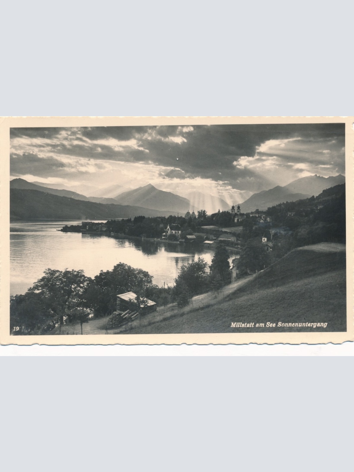 AK aus Millstatt am See Sonnenuntergang Kärnten Ansichtskarte (12271)