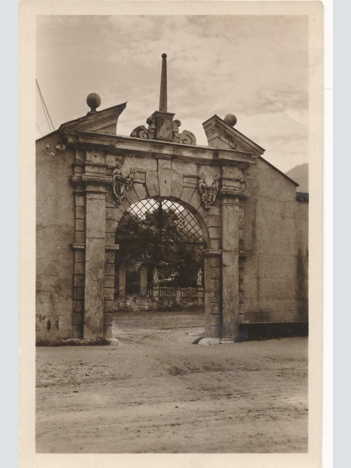 AK aus Admont Stiftskeller Hofeingang Steiermark Ansichtskarte (13163)