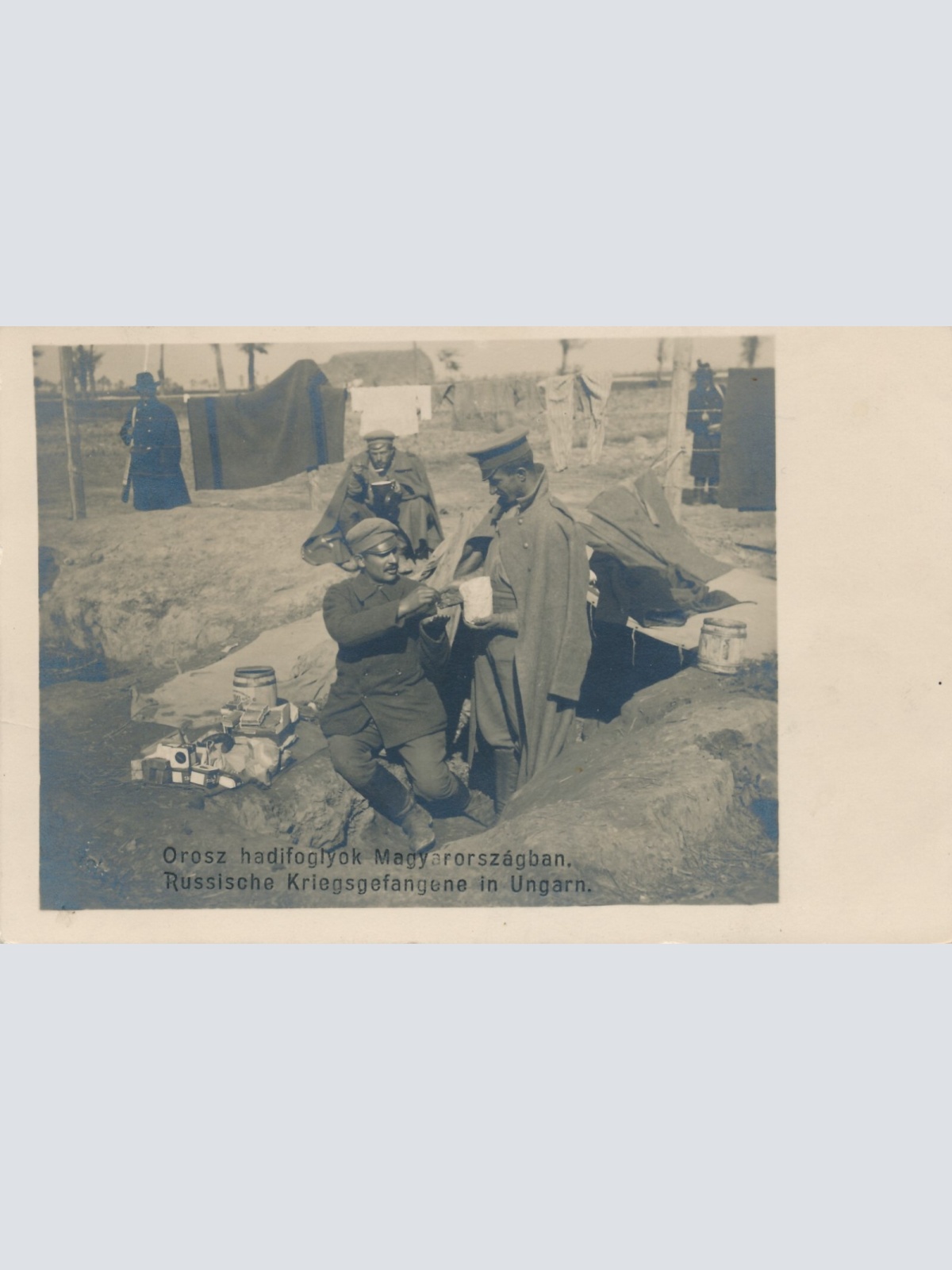 AK Kriegsgefangene Russen in Ungarn Ansichtskarte (11856)