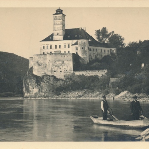 AK aus Schönbühel mit Schloss Niederösterreich Ansichtskarte (13537)