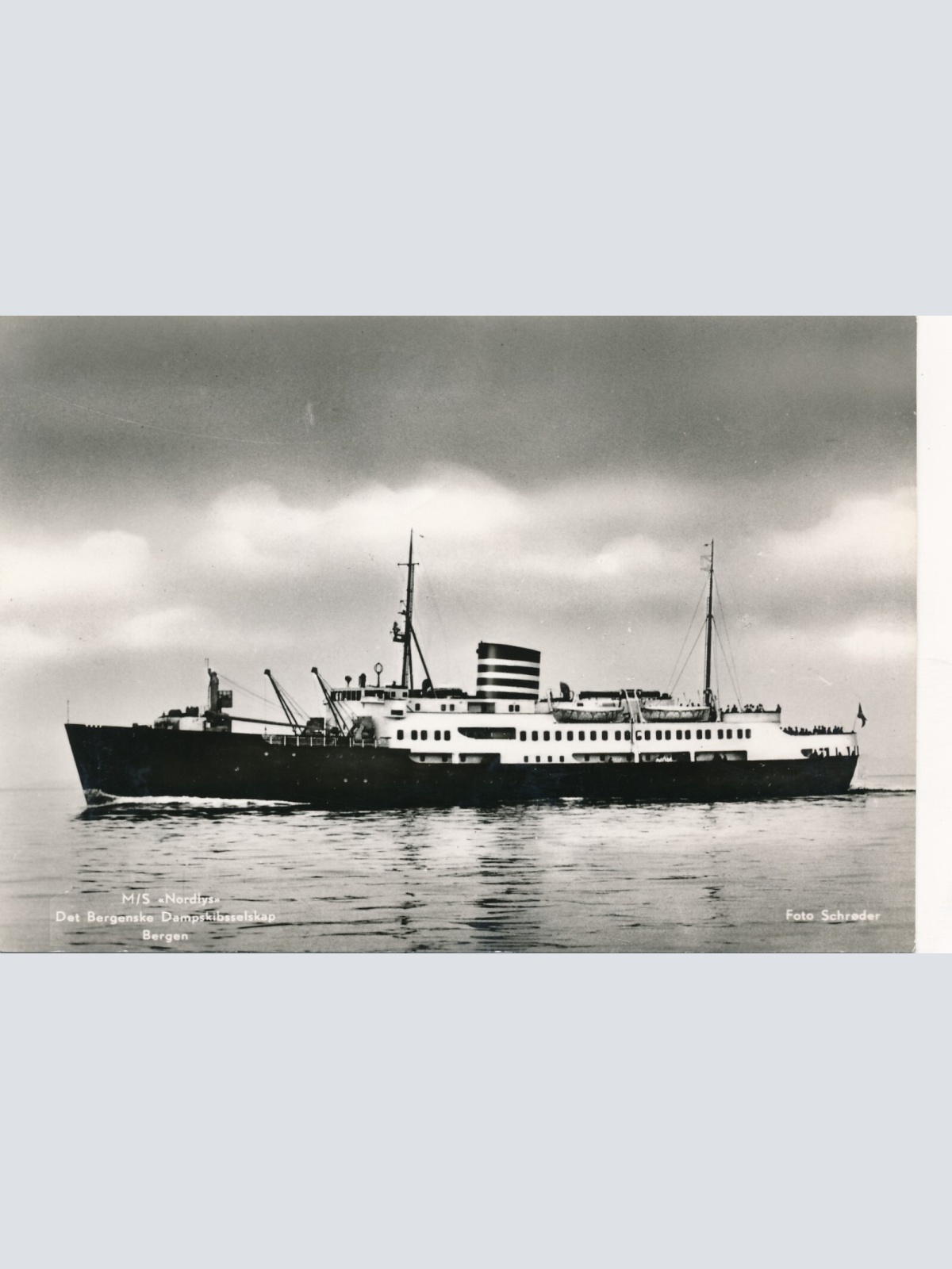 AK von der M / S Nordlys Dampfschiff Ansichtskarte (14165)