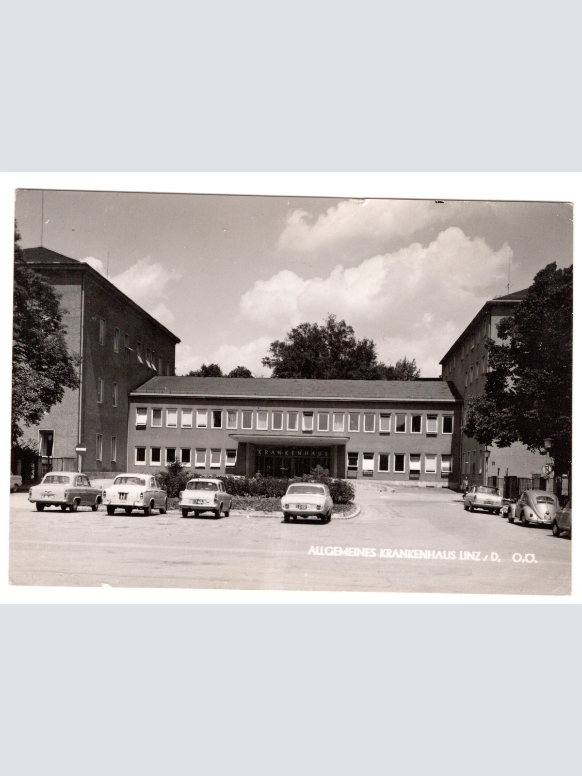 AK, Linz an der Donau, Allgem. Krankenhaus Oberösterreich, Ansichtskarte (S4950)