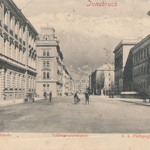 AK aus Innsbruck mit Gerichtsgebäude Tirol Ansichtskarte (14180)