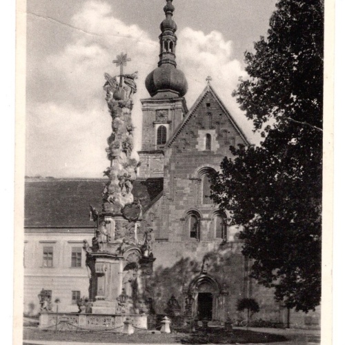 AK, Heiligenkreuz, Dreifaltigkeitssäule, Niederösterreich, Ansichtskarte (S5976)