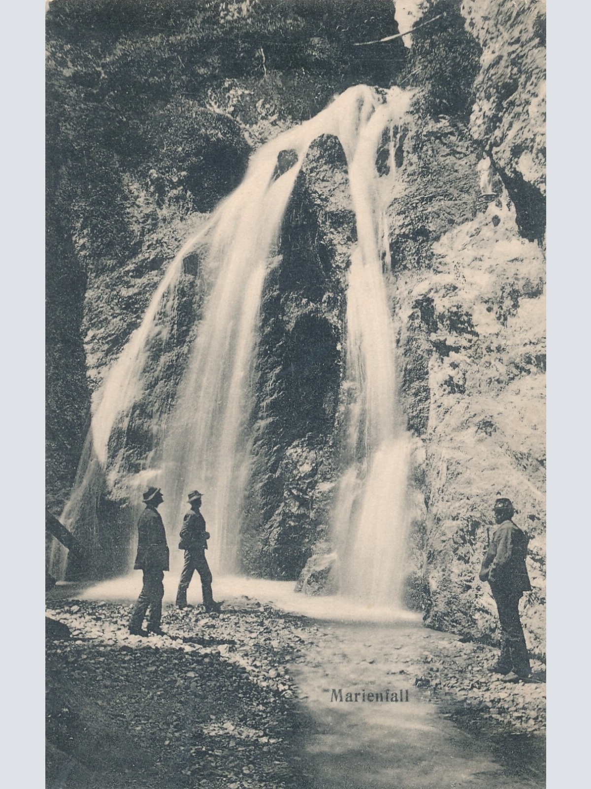 AK vom Marienfall mit Leuten Steiermark Ansichtskarte (14464)