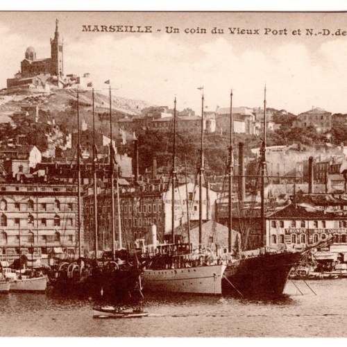 AK, Marseille, Un coin du Vieux Post et N.-D., Frankreich, Ansichtskarte (S7377)