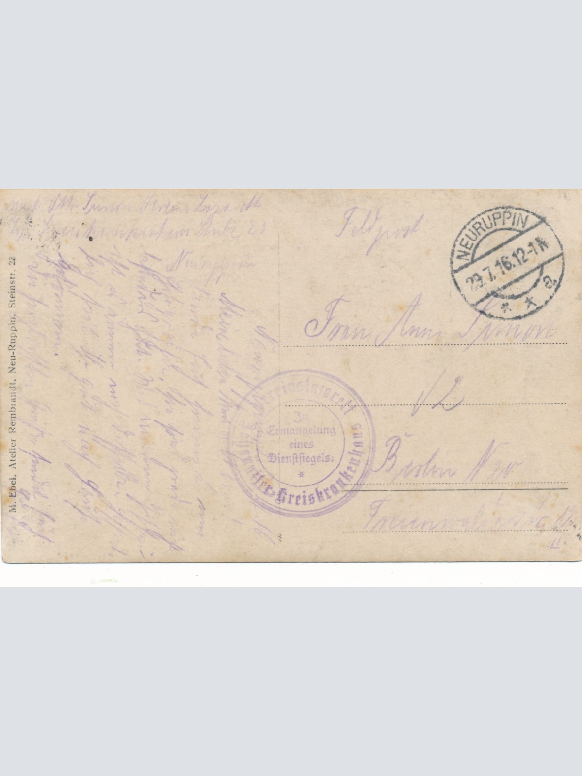 AK Mannschaftsfoto von Soldaten mit Frauen Militaria (14804)