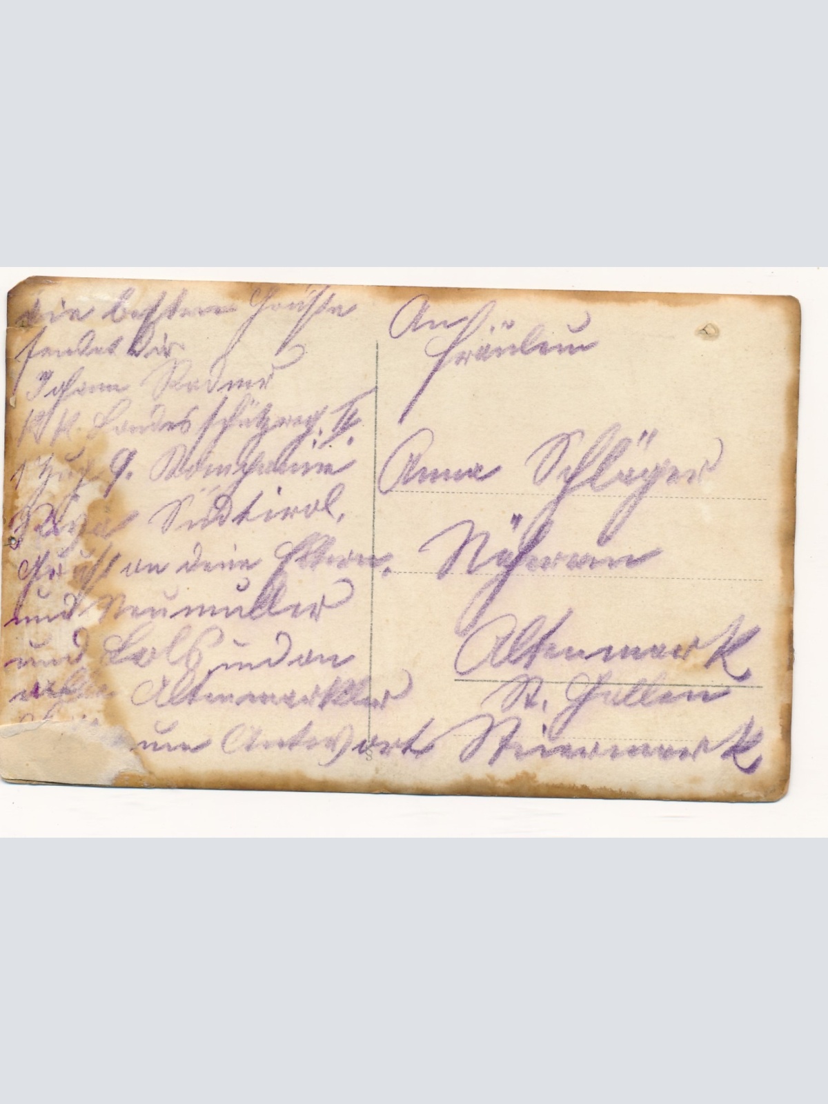 AK Manschaftsfoto von Soldaten Militaria (14725)