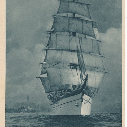 AK aus Hamburg mit Segelschiff  Ansichtskarte (15955)