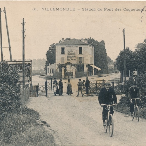 AK aus Villemonble mit Radfahrer Frankreich Ansichtskarte (15707)