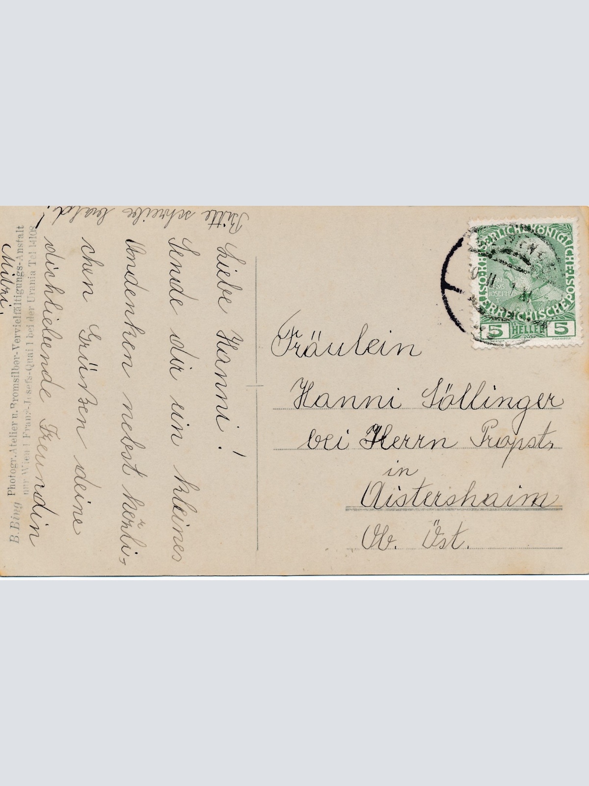 AK von einer Frau im Gutgekleideten Stil Annodazumals Ansichtskarte (15439)