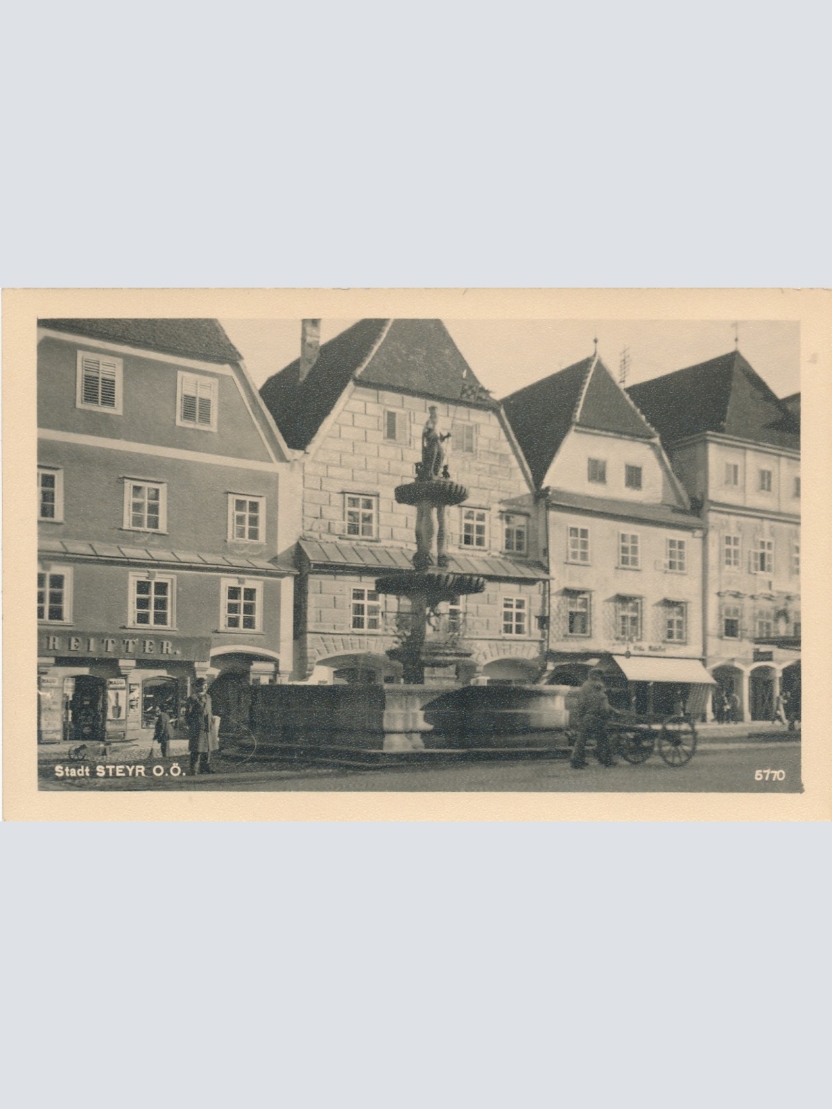 AK aus Steyr mit Brunnen Oberösterreich Ansichtskarte (15392)