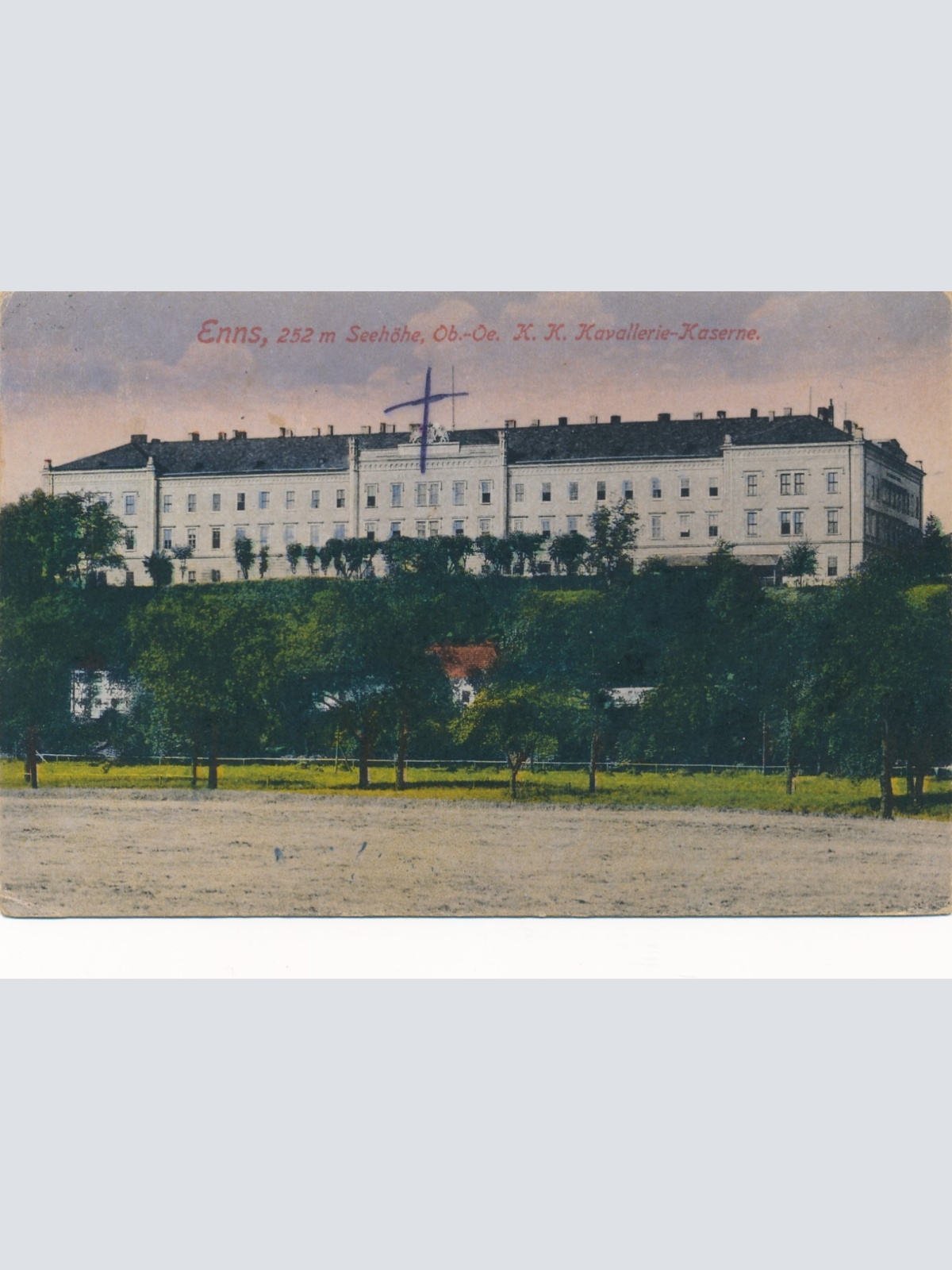 AK aus Enns mit Kalvarienberg Kaserne Oberösterreich Ansichtskarte (15567)