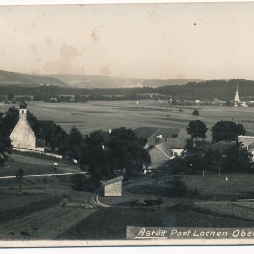 AK aus Astätt Post Lochen Oberdonau Oberöst. Ansichtskarte (16385)
