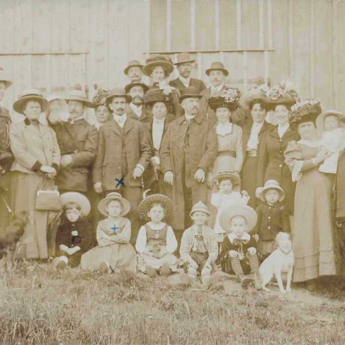 AK Annodazumals von einer Bauernfamilie Ansichtskarte (16595)