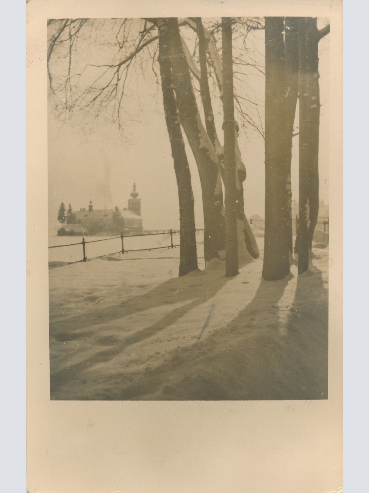 AK aus Gmunden Schloss Ort Oberösterreich Ansichtskarte (16723)