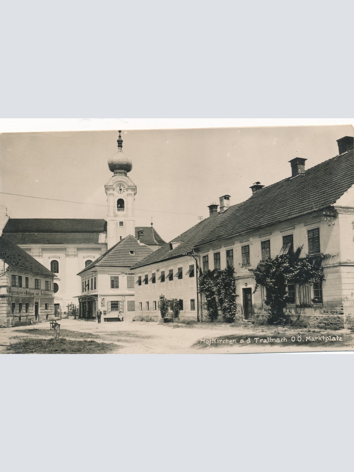 AK aus Hofkirchen an der Trattnach Marktplatz Ansichtskarte (16588)