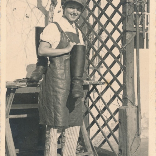 AK Annodazumals von einem Schuhmacher Ansichtskarte (16593)